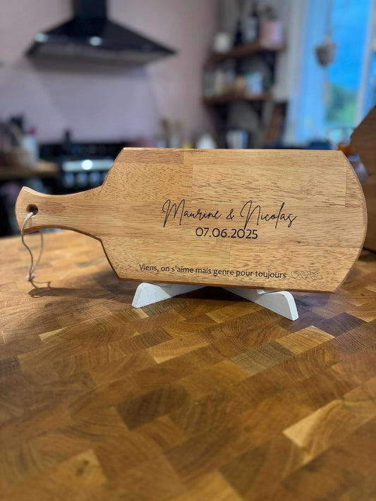 Les planches à découper en bois personnalisée, gravure sur mesure