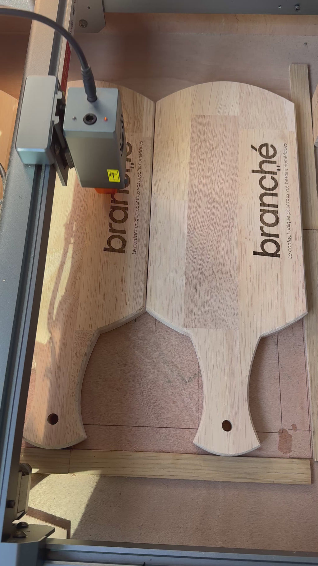 La Planche à découper personnalisée en bois gravée - Cadeau personnalisé